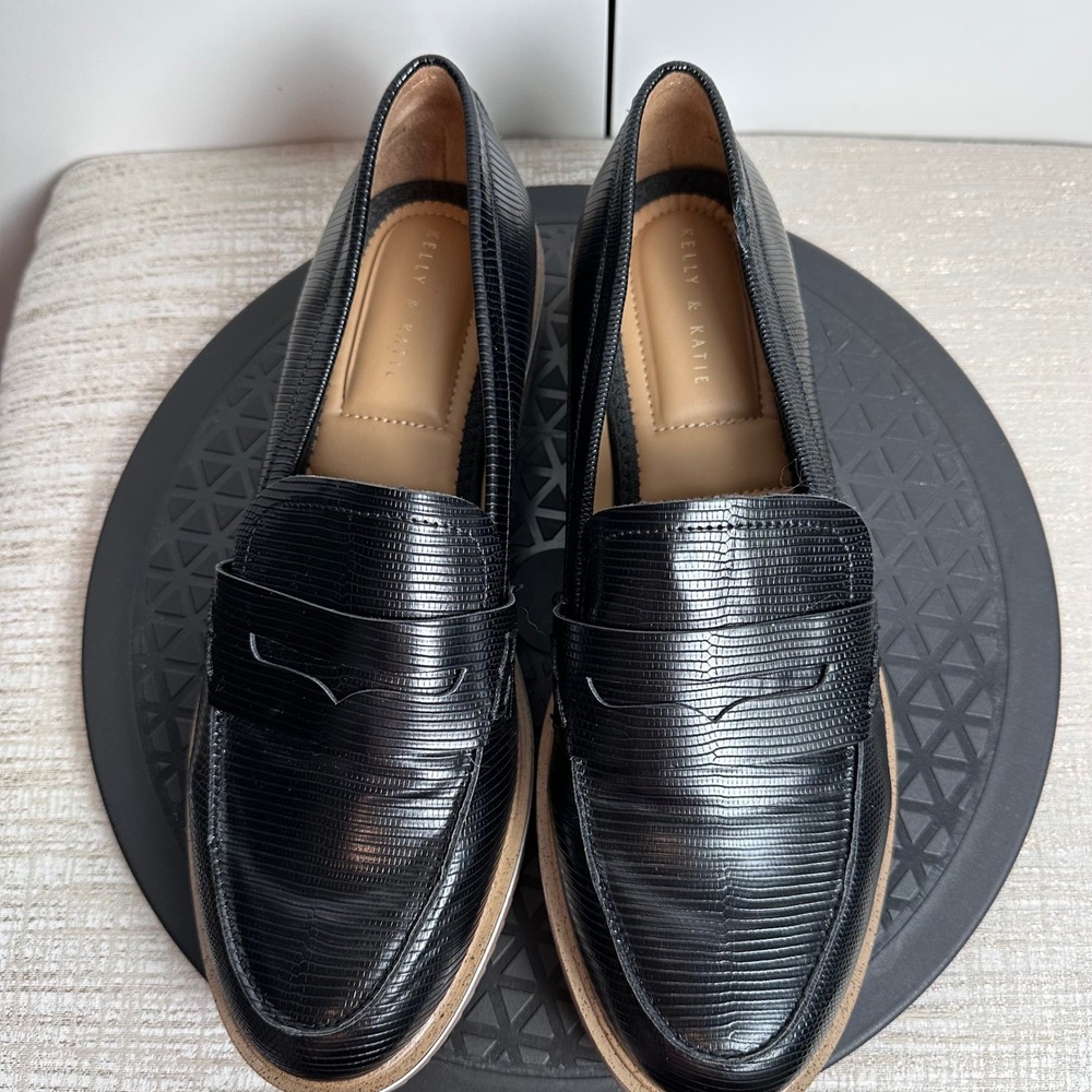 Kelly & Katie Women's 9M Black Textured Loafers Slip On Flat Shoes Academia - Picture 4 of 7